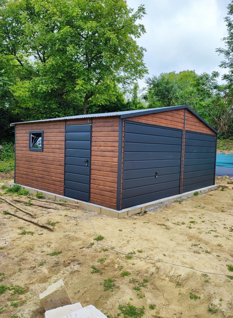 Garaż blaszany 6m x 5,8m